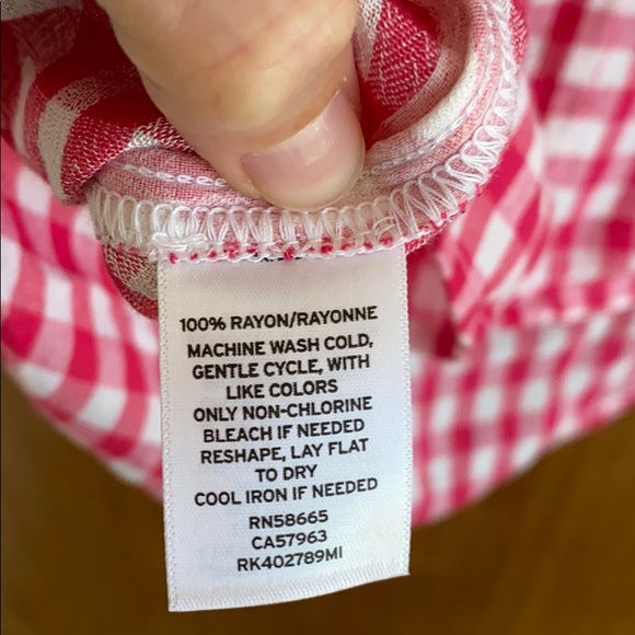 🔥3/$10 ⭐️NWT Abound Gingham Tiered Tank - Picture 5 of 6